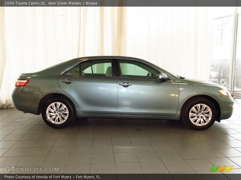 Aloe Green Metallic / Bisque 2009 Toyota Camry LE