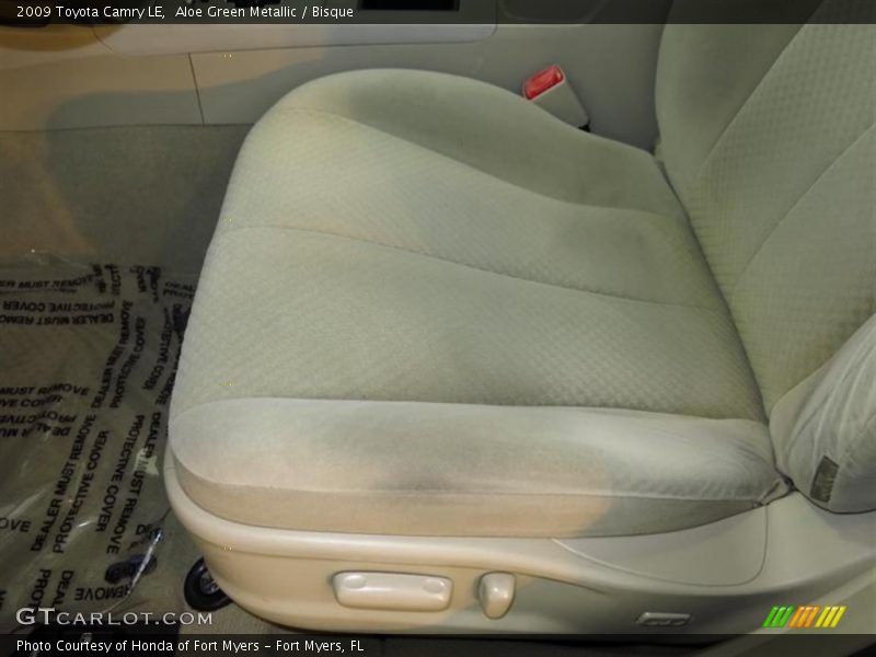 Aloe Green Metallic / Bisque 2009 Toyota Camry LE