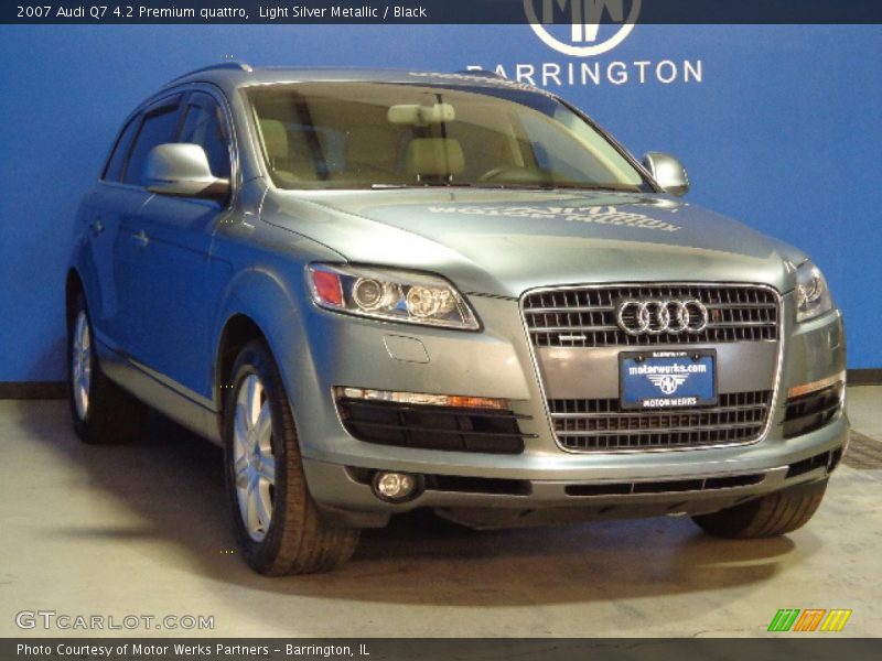 Light Silver Metallic / Black 2007 Audi Q7 4.2 Premium quattro