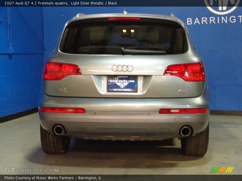 Light Silver Metallic / Black 2007 Audi Q7 4.2 Premium quattro