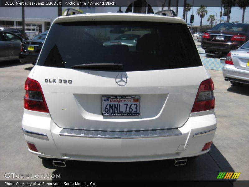 Arctic White / Almond/Black 2010 Mercedes-Benz GLK 350