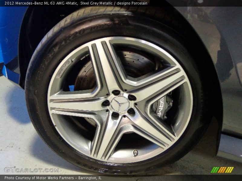 Steel Grey Metallic / designo Porcelain 2012 Mercedes-Benz ML 63 AMG 4Matic