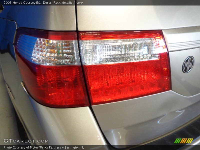 Desert Rock Metallic / Ivory 2005 Honda Odyssey EX