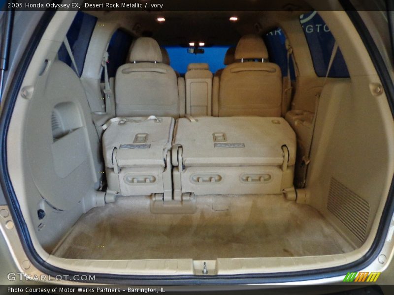 Desert Rock Metallic / Ivory 2005 Honda Odyssey EX