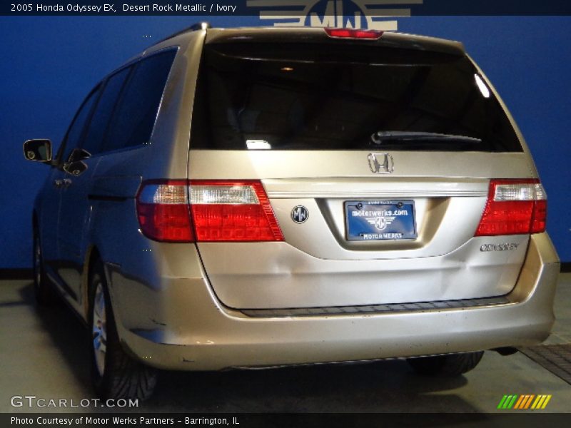 Desert Rock Metallic / Ivory 2005 Honda Odyssey EX