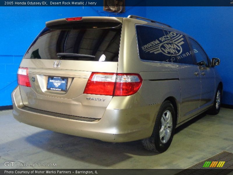 Desert Rock Metallic / Ivory 2005 Honda Odyssey EX