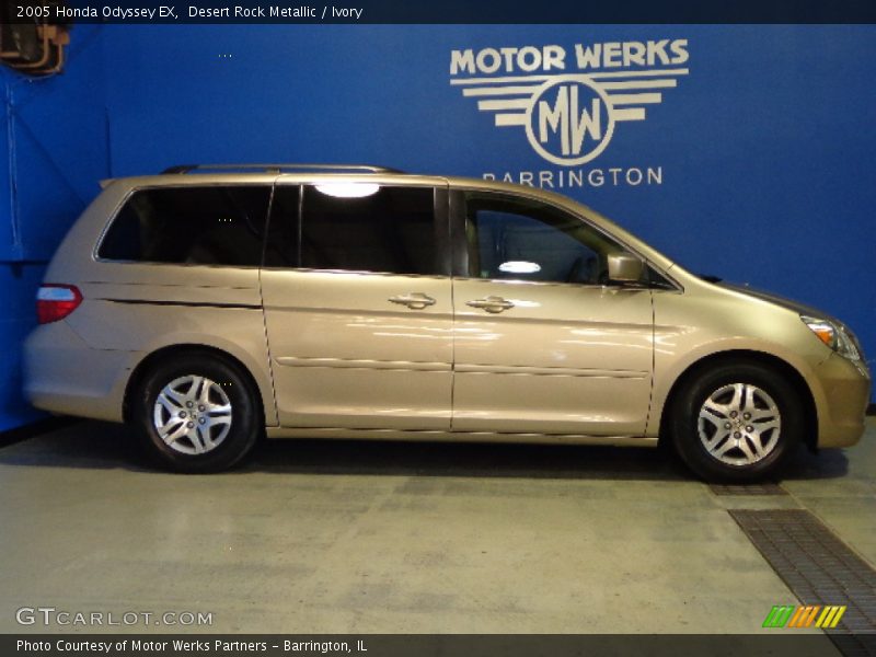 Desert Rock Metallic / Ivory 2005 Honda Odyssey EX