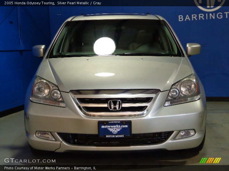 Silver Pearl Metallic / Gray 2005 Honda Odyssey Touring