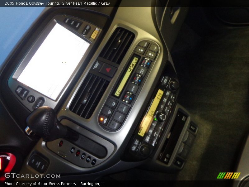 Silver Pearl Metallic / Gray 2005 Honda Odyssey Touring