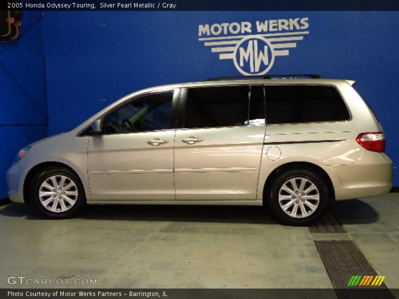 Silver Pearl Metallic / Gray 2005 Honda Odyssey Touring