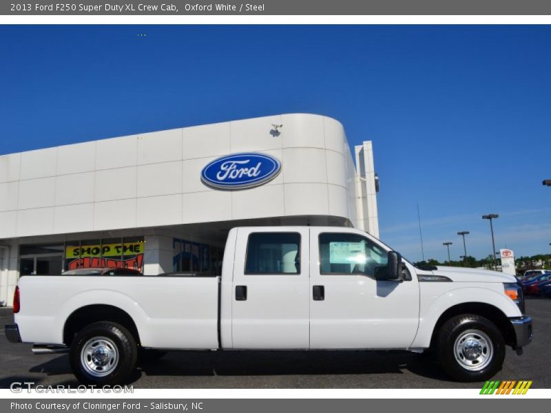  2013 F250 Super Duty XL Crew Cab Oxford White