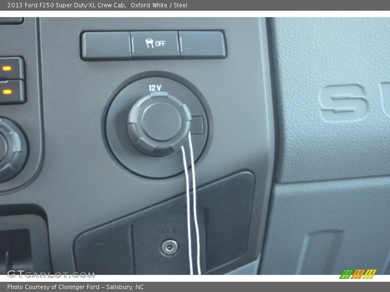 Oxford White / Steel 2013 Ford F250 Super Duty XL Crew Cab