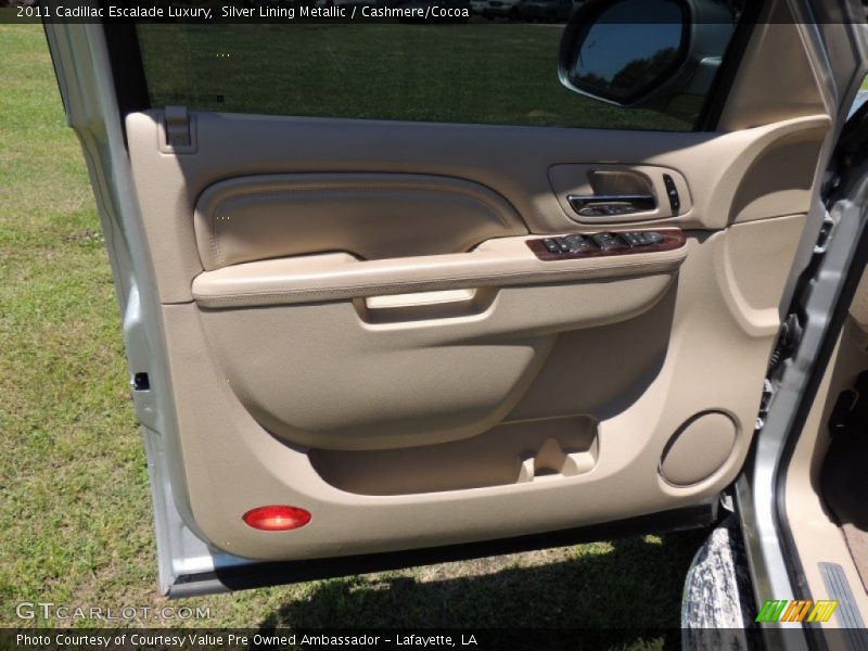Silver Lining Metallic / Cashmere/Cocoa 2011 Cadillac Escalade Luxury