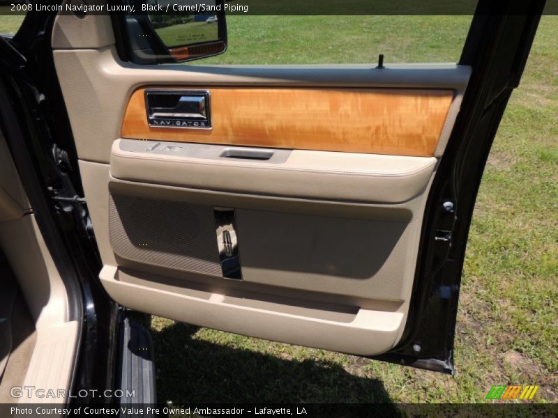 Black / Camel/Sand Piping 2008 Lincoln Navigator Luxury