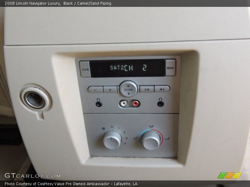 Black / Camel/Sand Piping 2008 Lincoln Navigator Luxury