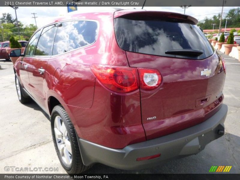 Red Jewel Metallic / Dark Gray/Light Gray 2011 Chevrolet Traverse LT AWD