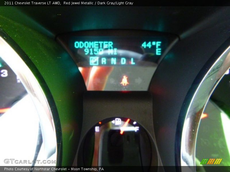 Red Jewel Metallic / Dark Gray/Light Gray 2011 Chevrolet Traverse LT AWD