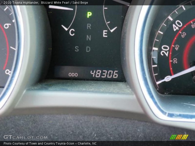 Blizzard White Pearl / Sand Beige 2010 Toyota Highlander