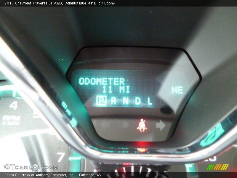 Atlantis Blue Metallic / Ebony 2013 Chevrolet Traverse LT AWD