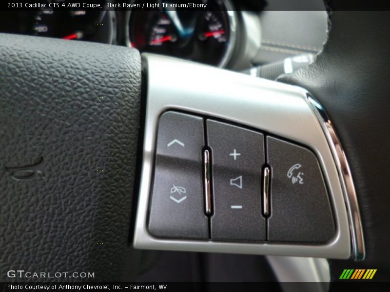 Controls of 2013 CTS 4 AWD Coupe