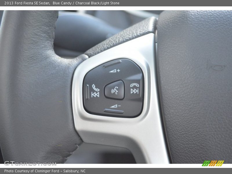 Blue Candy / Charcoal Black/Light Stone 2013 Ford Fiesta SE Sedan