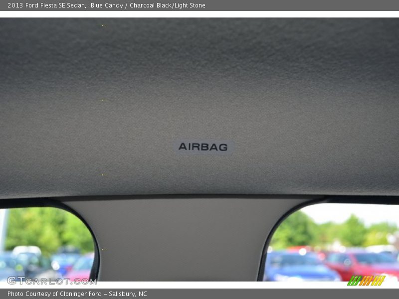 Blue Candy / Charcoal Black/Light Stone 2013 Ford Fiesta SE Sedan