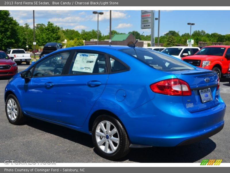 Blue Candy / Charcoal Black/Light Stone 2013 Ford Fiesta SE Sedan