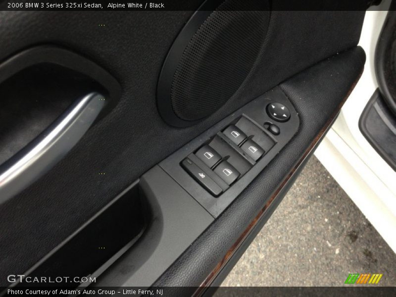 Alpine White / Black 2006 BMW 3 Series 325xi Sedan