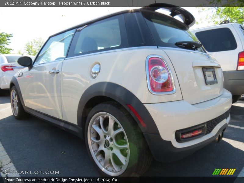 Pepper White / Carbon Black 2012 Mini Cooper S Hardtop