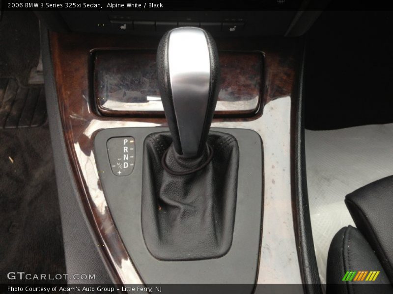 Alpine White / Black 2006 BMW 3 Series 325xi Sedan