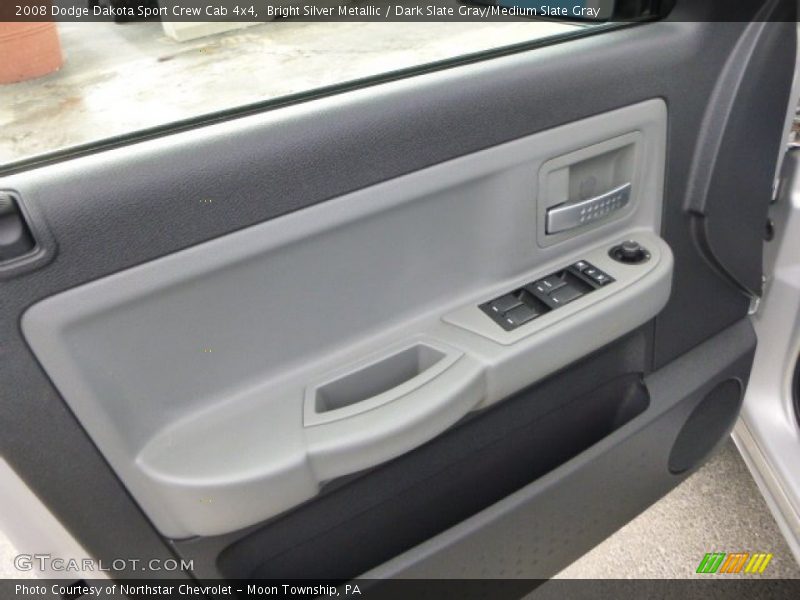 Door Panel of 2008 Dakota Sport Crew Cab 4x4