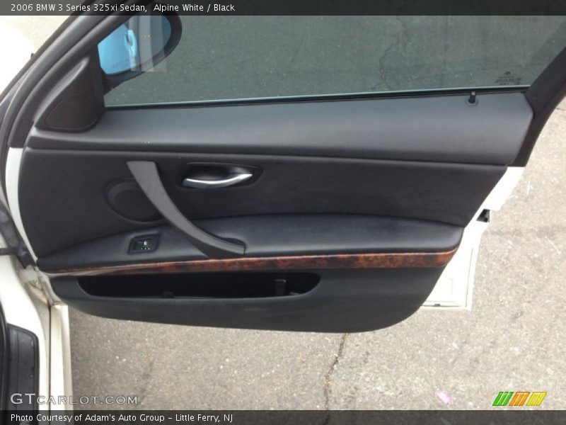Alpine White / Black 2006 BMW 3 Series 325xi Sedan