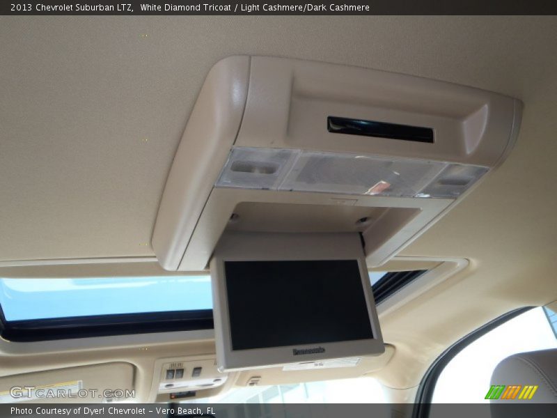 White Diamond Tricoat / Light Cashmere/Dark Cashmere 2013 Chevrolet Suburban LTZ