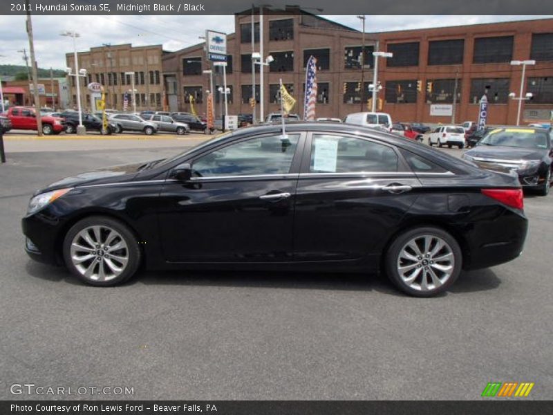 Midnight Black / Black 2011 Hyundai Sonata SE