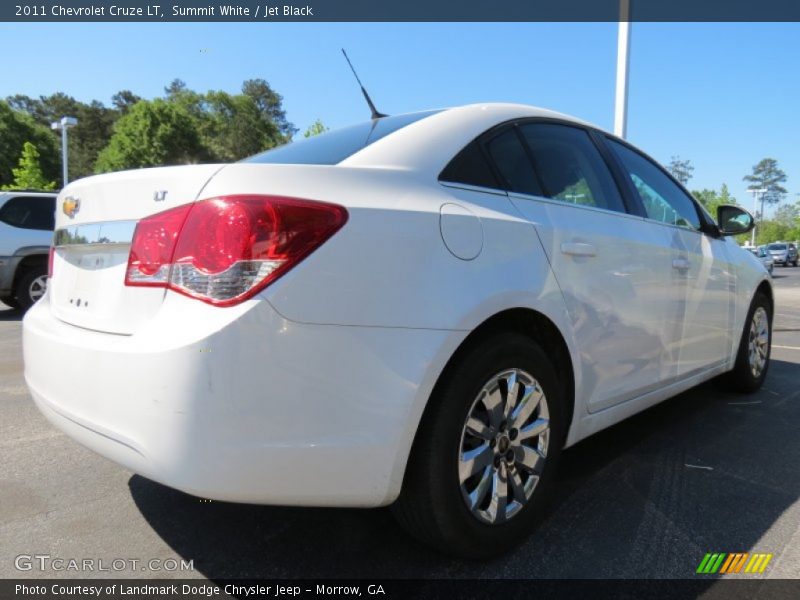 Summit White / Jet Black 2011 Chevrolet Cruze LT