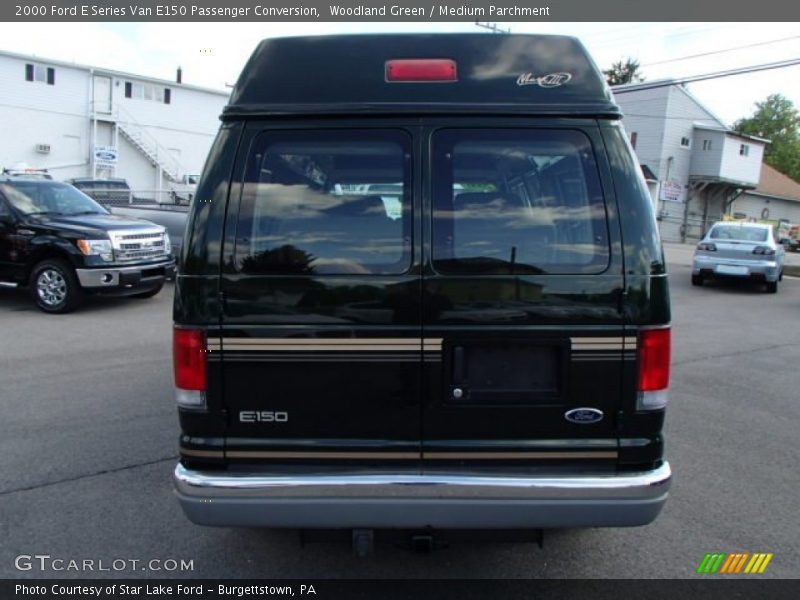 Woodland Green / Medium Parchment 2000 Ford E Series Van E150 Passenger Conversion