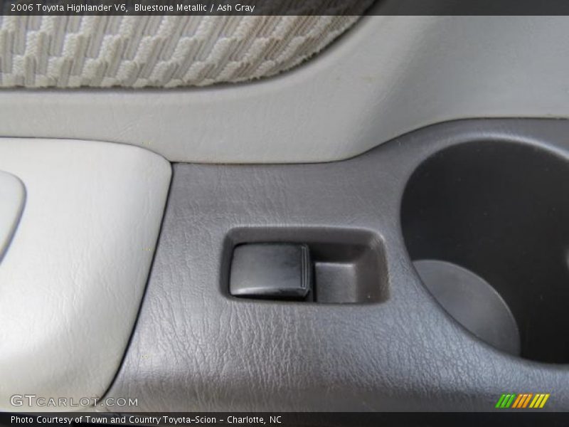 Bluestone Metallic / Ash Gray 2006 Toyota Highlander V6