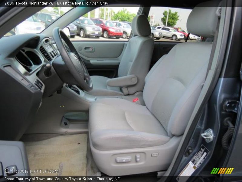  2006 Highlander V6 Ash Gray Interior