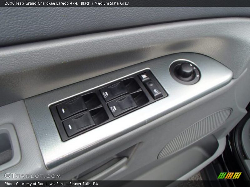 Controls of 2006 Grand Cherokee Laredo 4x4