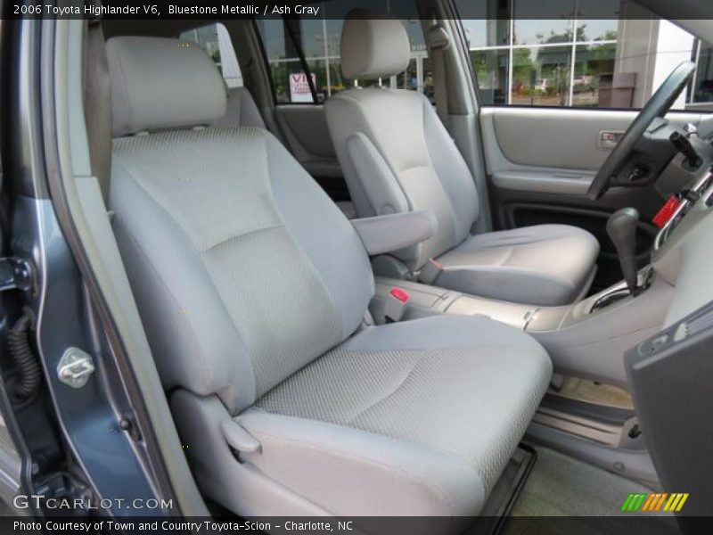 Front Seat of 2006 Highlander V6