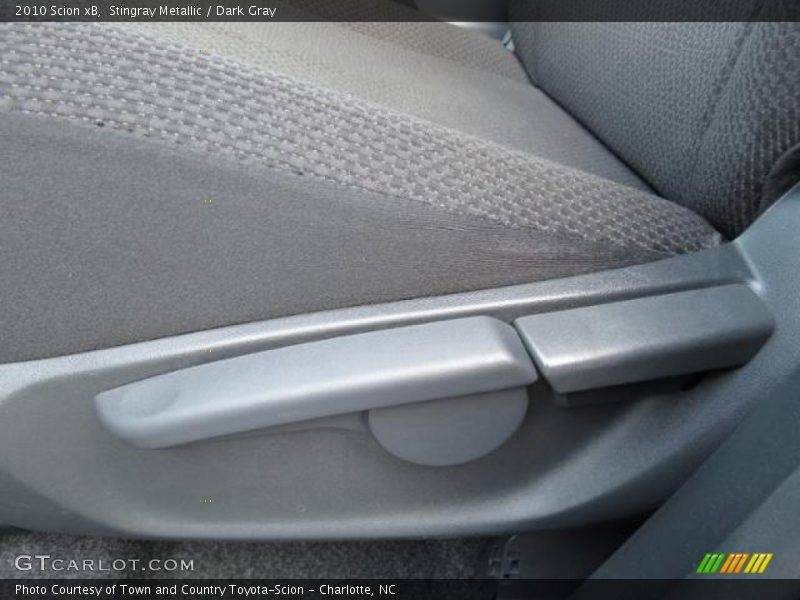 Stingray Metallic / Dark Gray 2010 Scion xB
