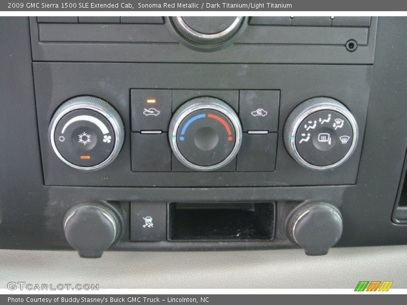 Controls of 2009 Sierra 1500 SLE Extended Cab