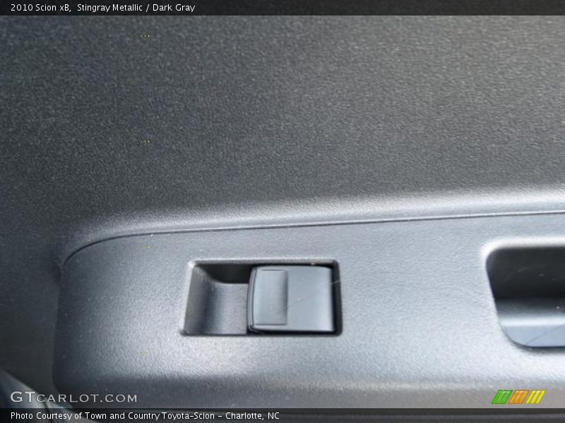 Stingray Metallic / Dark Gray 2010 Scion xB