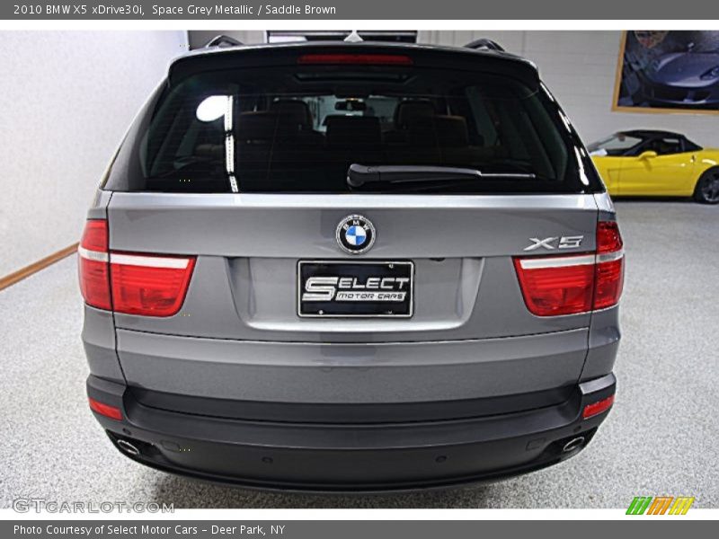 Space Grey Metallic / Saddle Brown 2010 BMW X5 xDrive30i