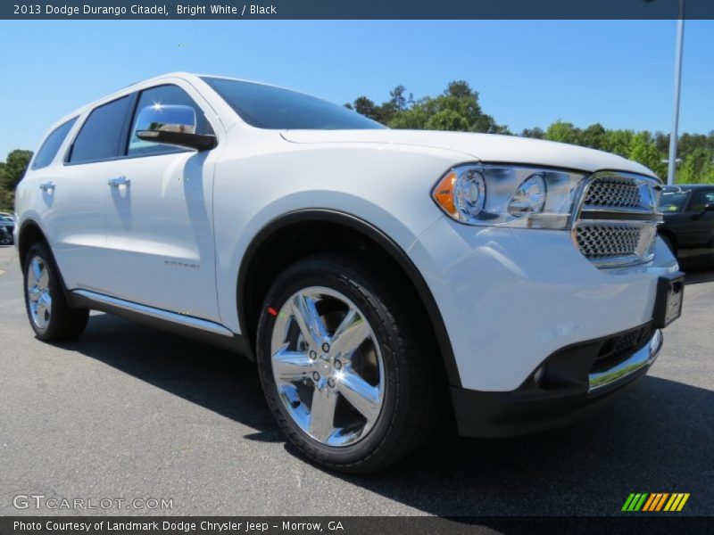 Front 3/4 View of 2013 Durango Citadel