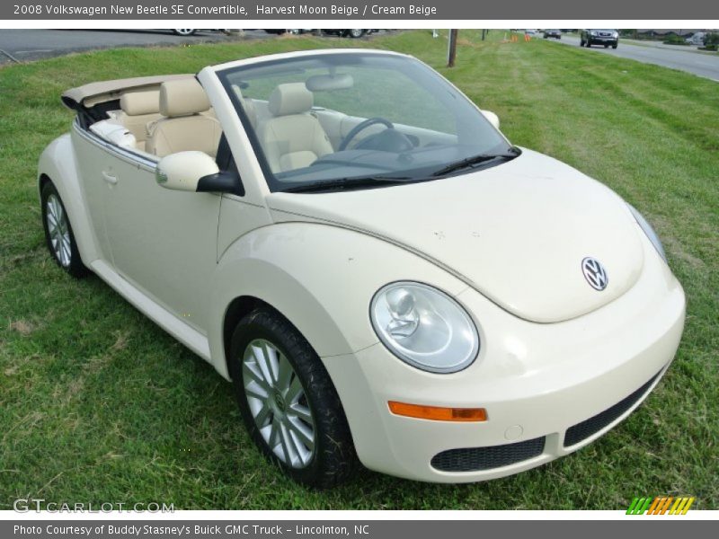 Front 3/4 View of 2008 New Beetle SE Convertible