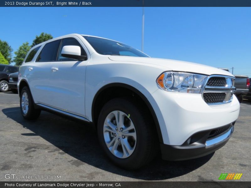 Bright White / Black 2013 Dodge Durango SXT