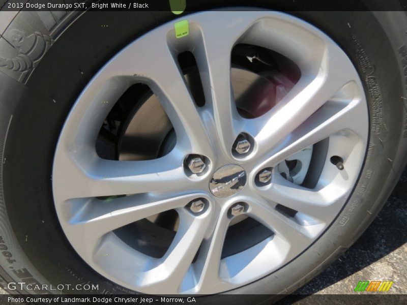 Bright White / Black 2013 Dodge Durango SXT