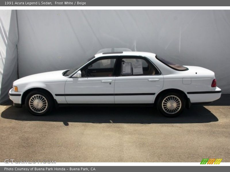  1991 Legend L Sedan Frost White