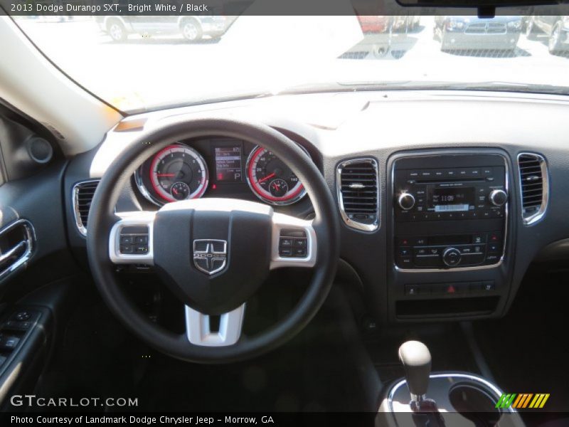 Bright White / Black 2013 Dodge Durango SXT